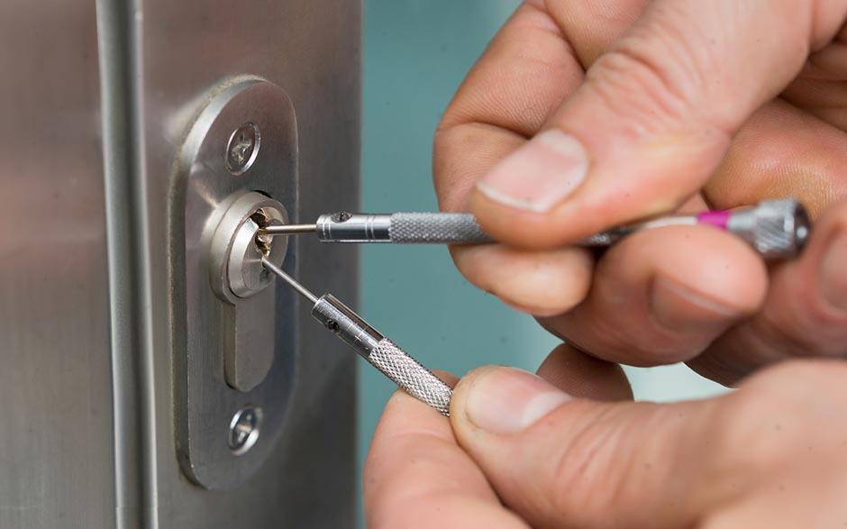 ouverture de porte blindée serrurier Fouju